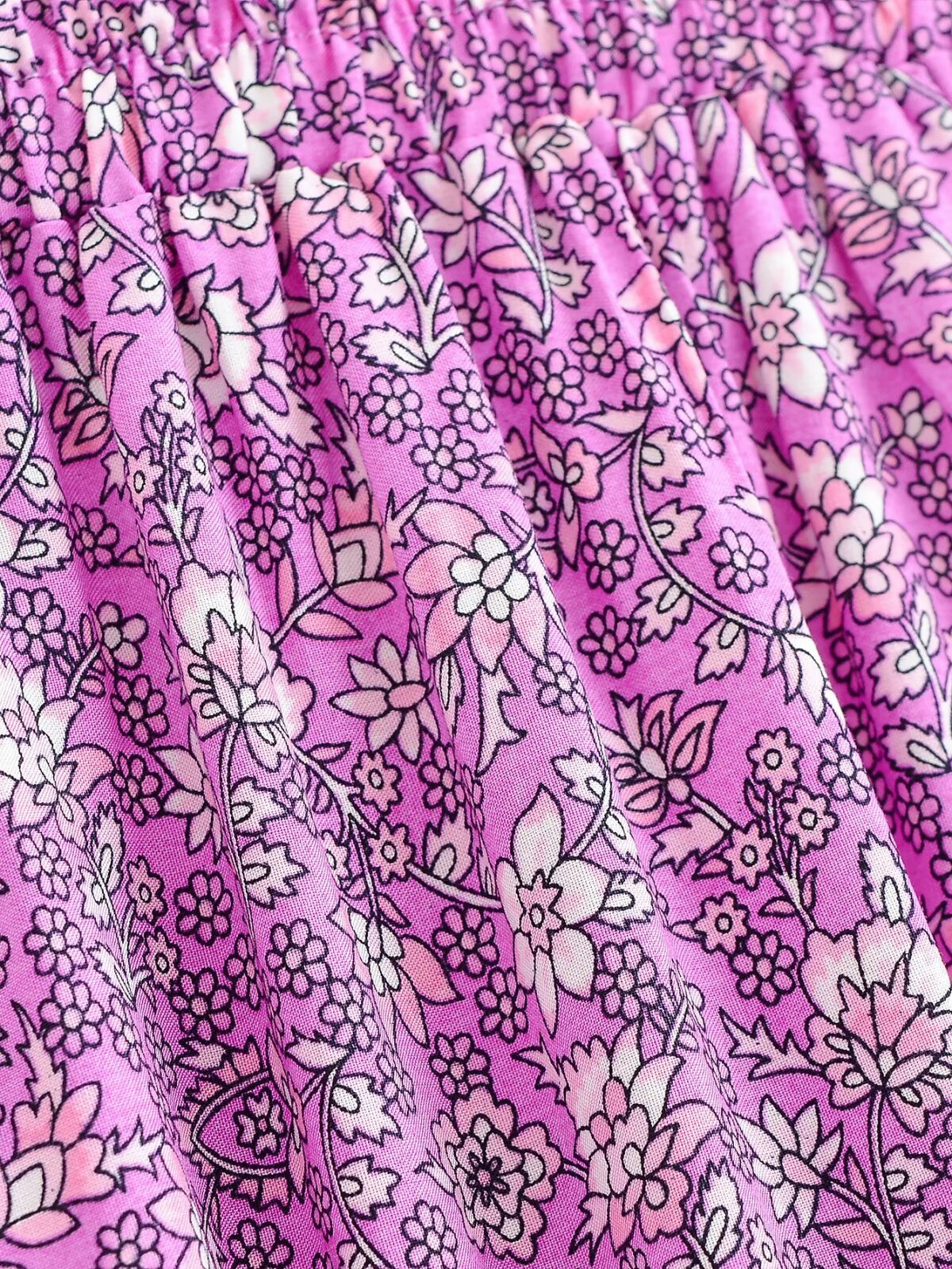 Floral High Waist Midi Skirt in - by Malbusaat