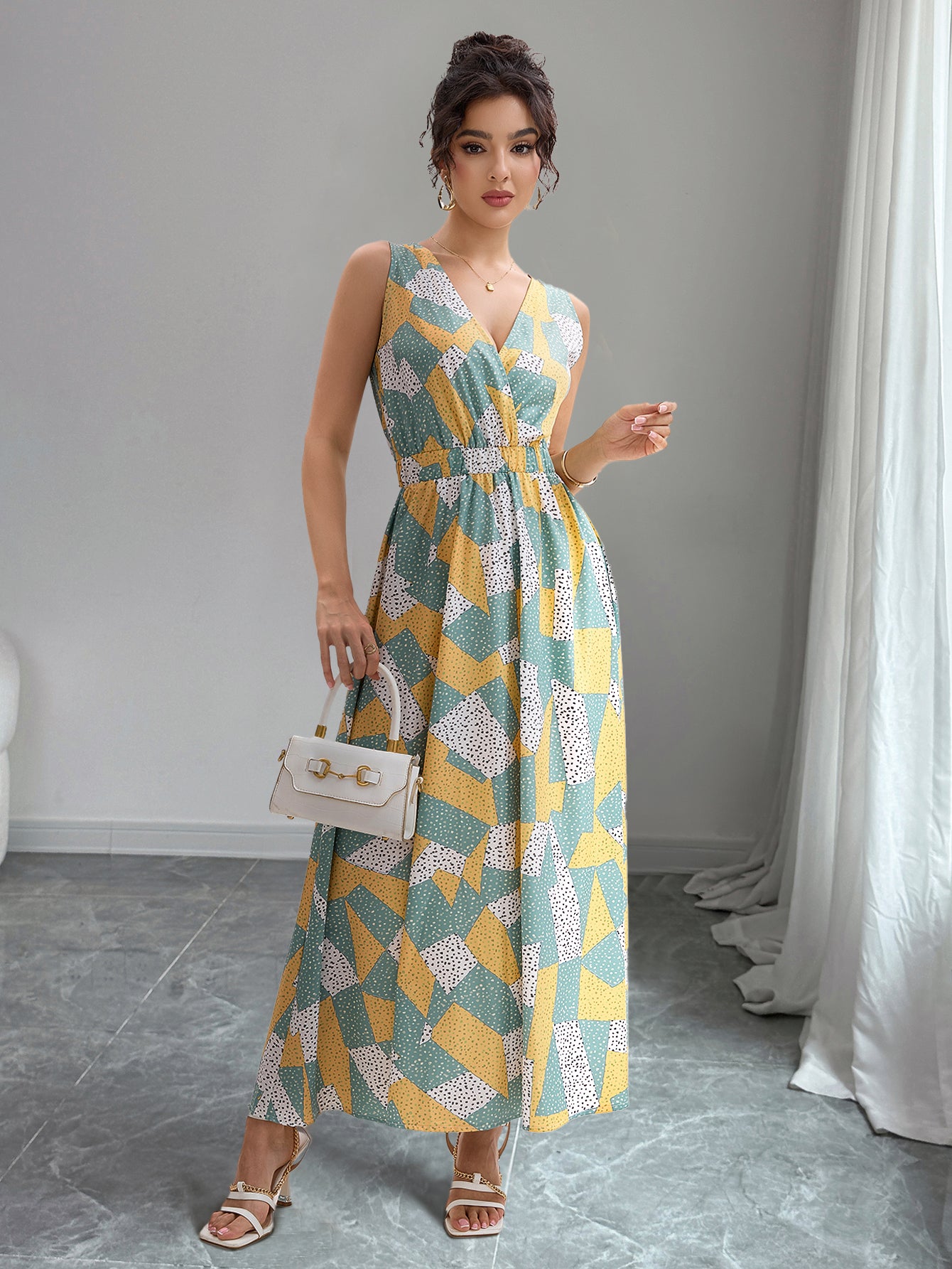 Geometric Maxi Dress in - by Malbusaat