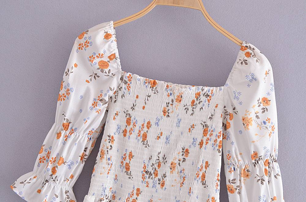 Autumn Floral Print Retro Square Collar Pleated Sleeve Dress in - by Malbusaat