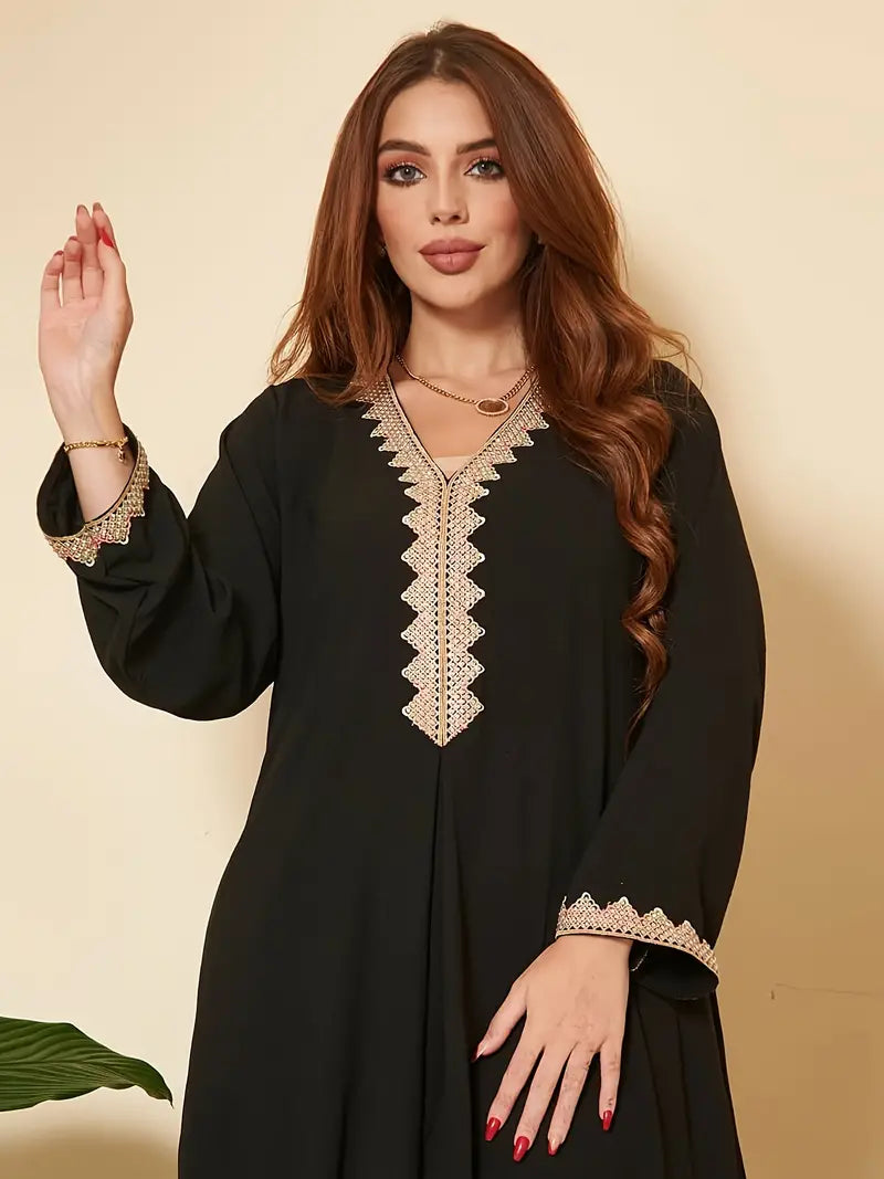 Black Plus Size Colorblock Lace Maxi Dress in - by Malbusaat