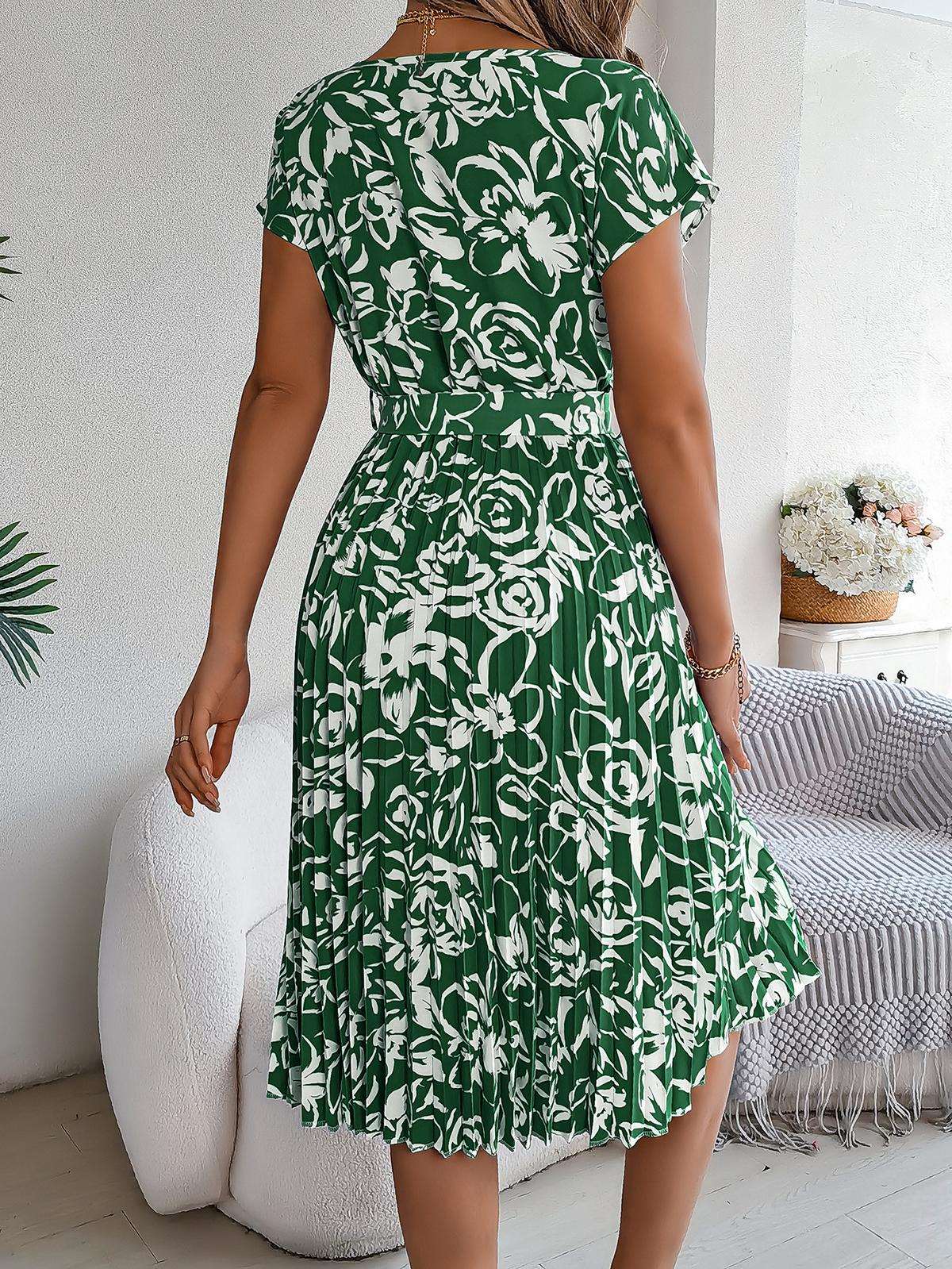 Elegant Floral Pleated Dress for Women in - by Malbusaat