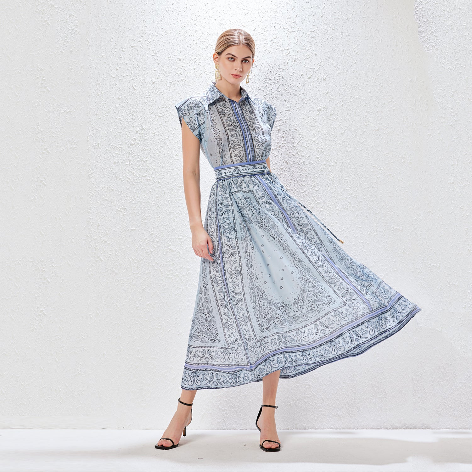 High-End Paisley Printed Two-Piece Set A Line Skirt in - by Malbusaat