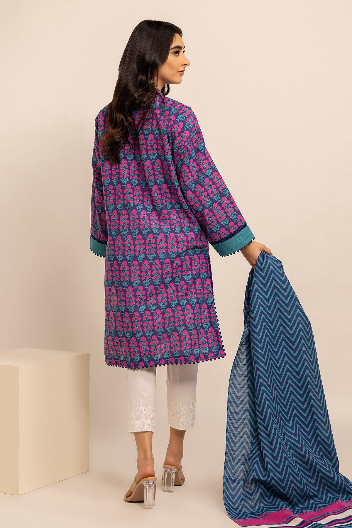 Khaddar Printed Unstitched Fabrics 2 Piece Top Dupatta in - by Malbusaat