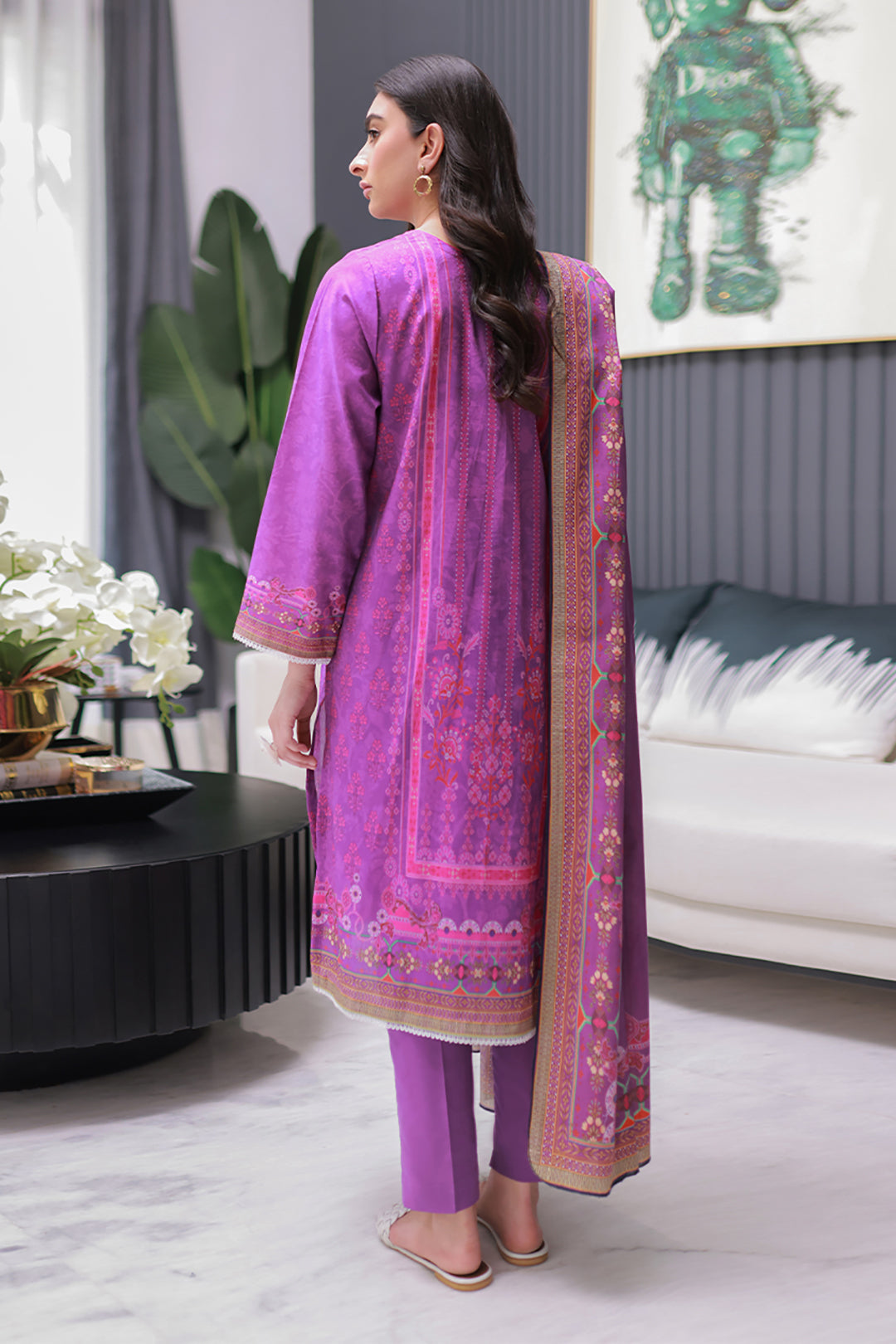 Kurta Set with Traditional Patterns in - Pakistani Dresses by Malbusaat