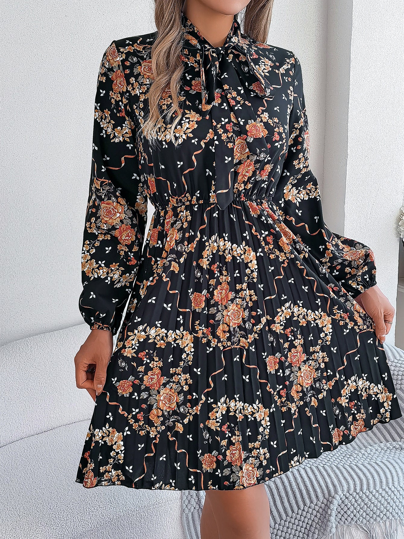 Elegant Floral Lace-Up Waist Dress in - by Malbusaat