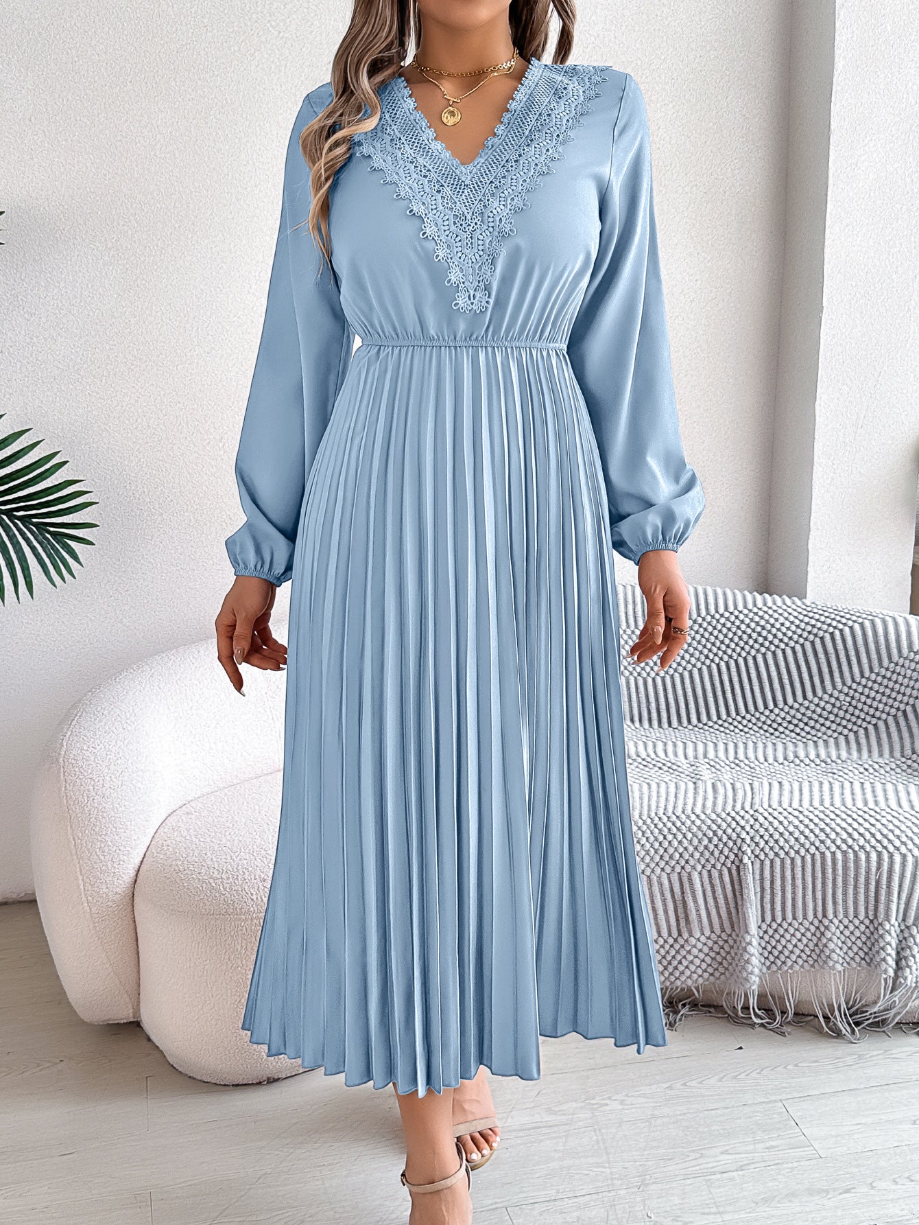 Elegant Lace V-Neck Pleated Long Sleeve Midi Dress in - by Malbusaat