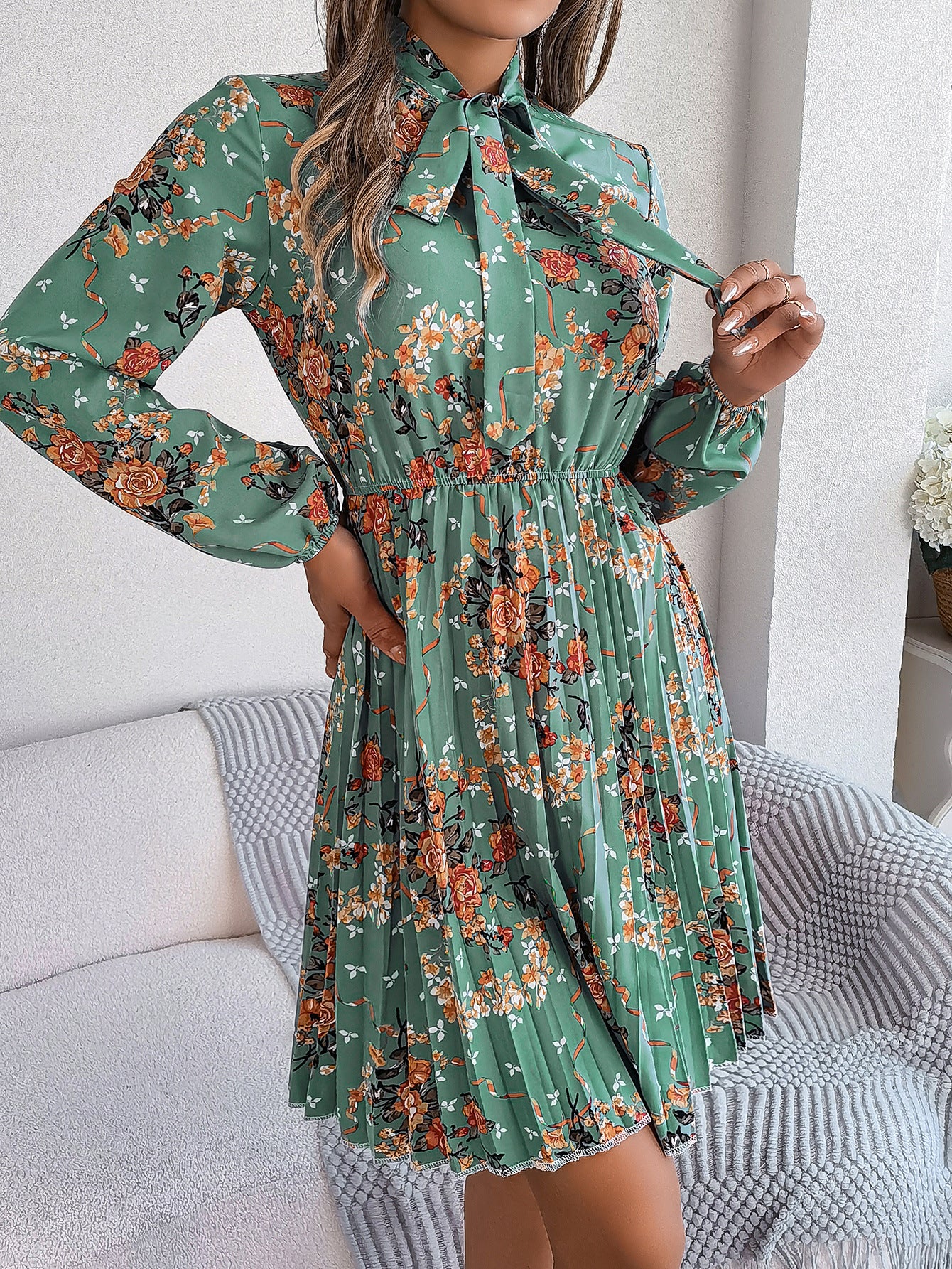 Elegant Floral Lace-Up Waist Dress in - by Malbusaat