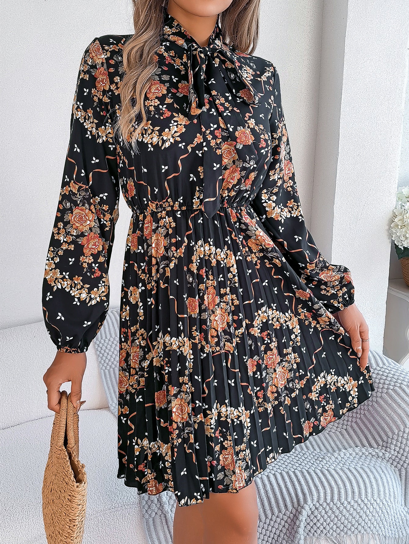 Elegant Floral Lace-Up Waist Dress in - by Malbusaat