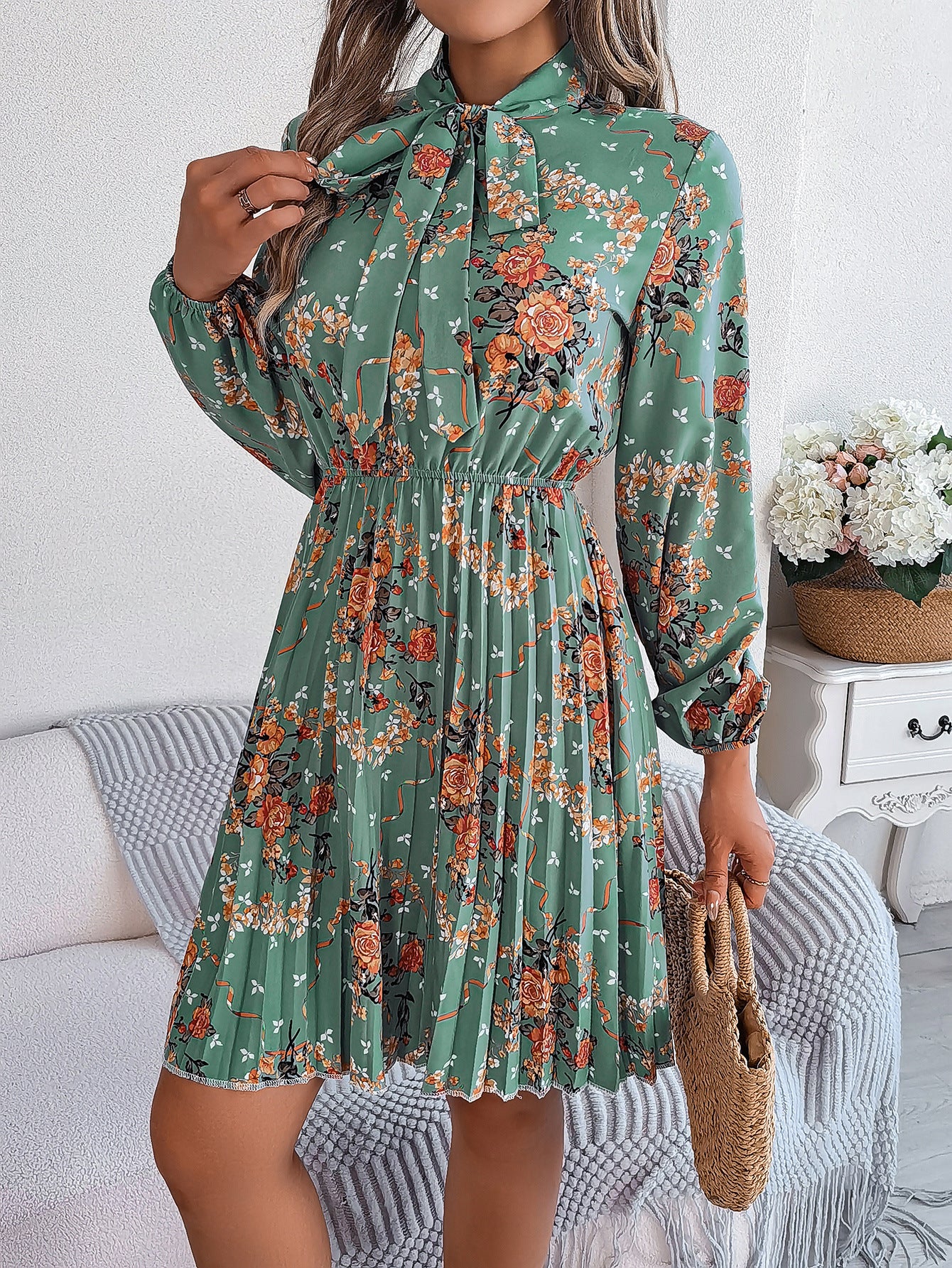 Elegant Floral Lace-Up Waist Dress in - by Malbusaat