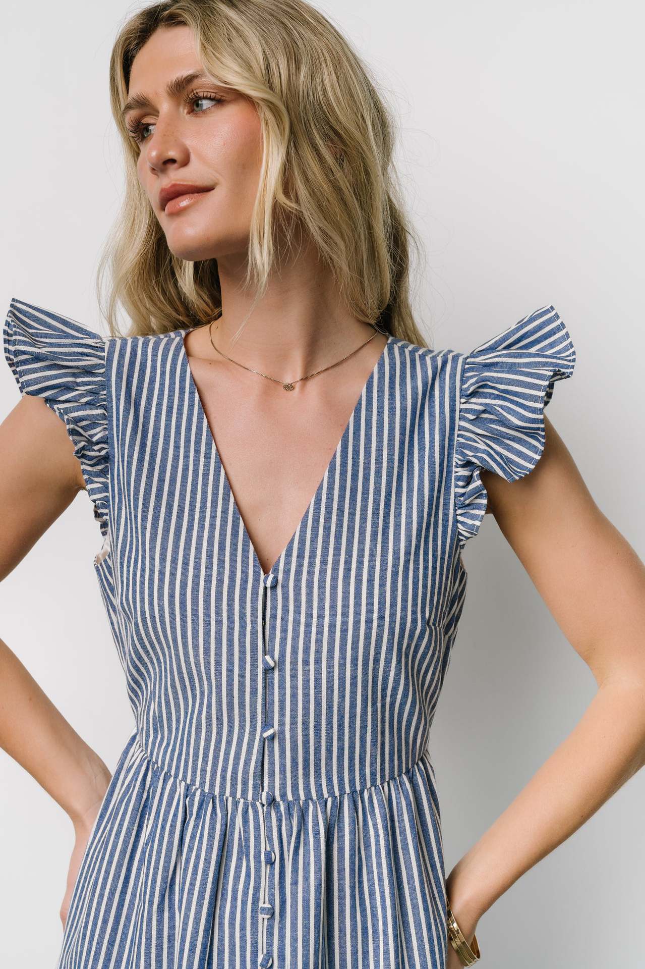 Striped V-Neck Shirt Maxi in - by Malbusaat