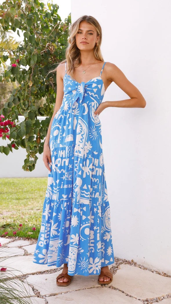 Elegant Maxi Dress in Blue - by Malbusaat