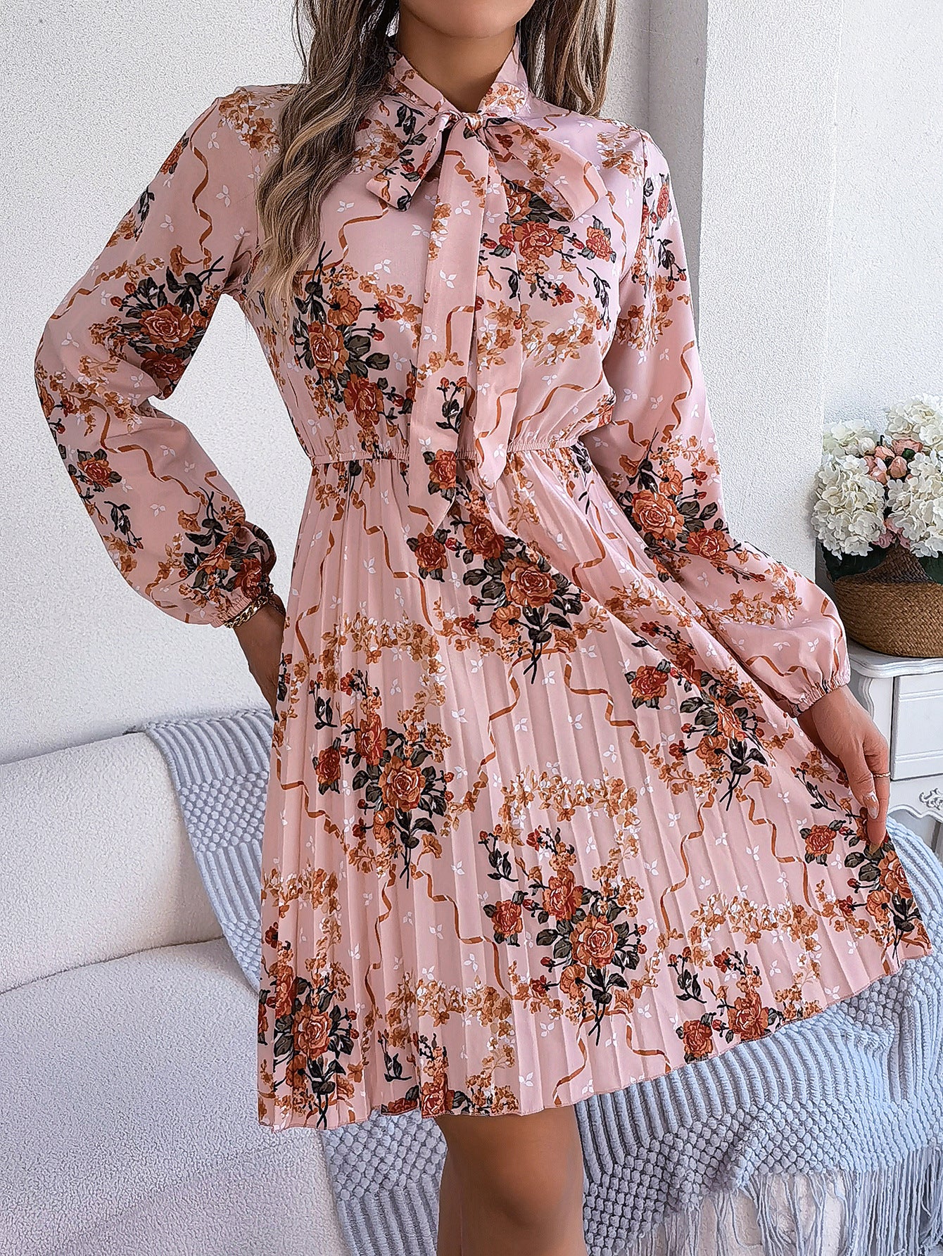 Elegant Floral Lace-Up Waist Dress in Pink - by Malbusaat