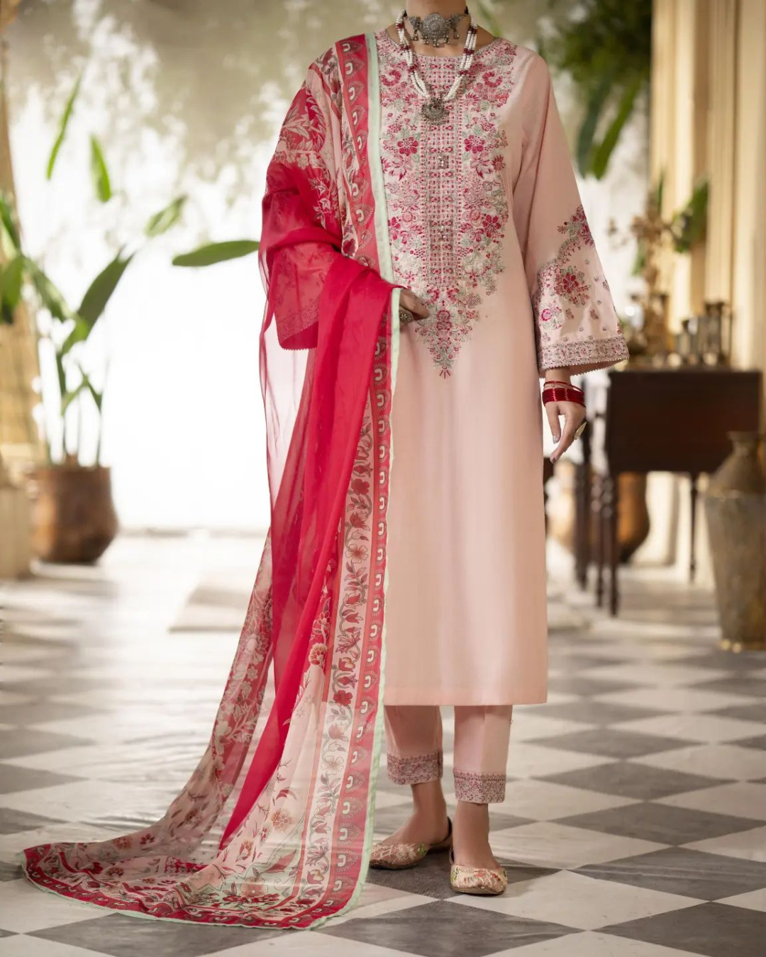 Pink pakistani dresses best sale