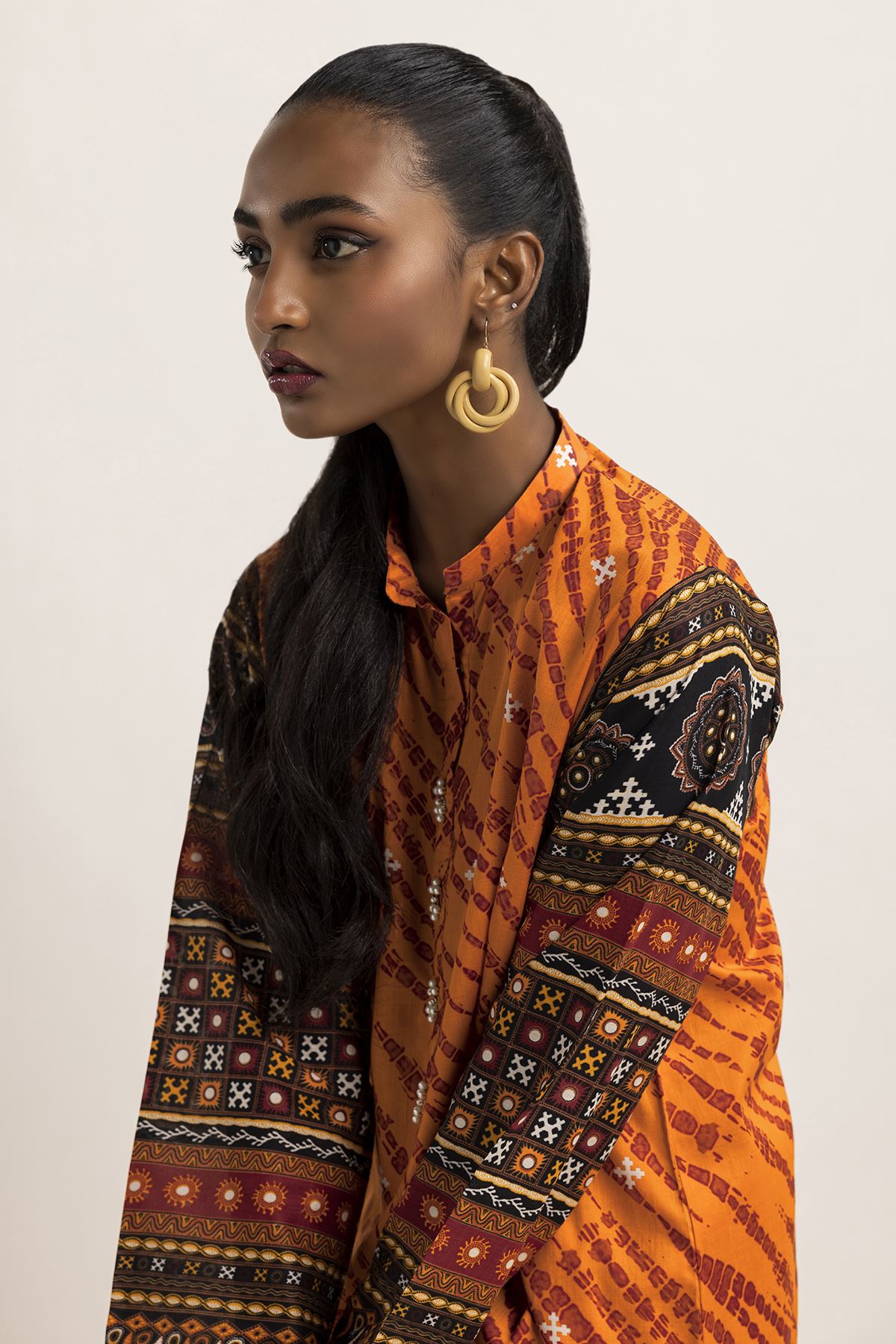 Printed Lawn Fabrics 2 Piece Top Bottoms in - by Malbusaat