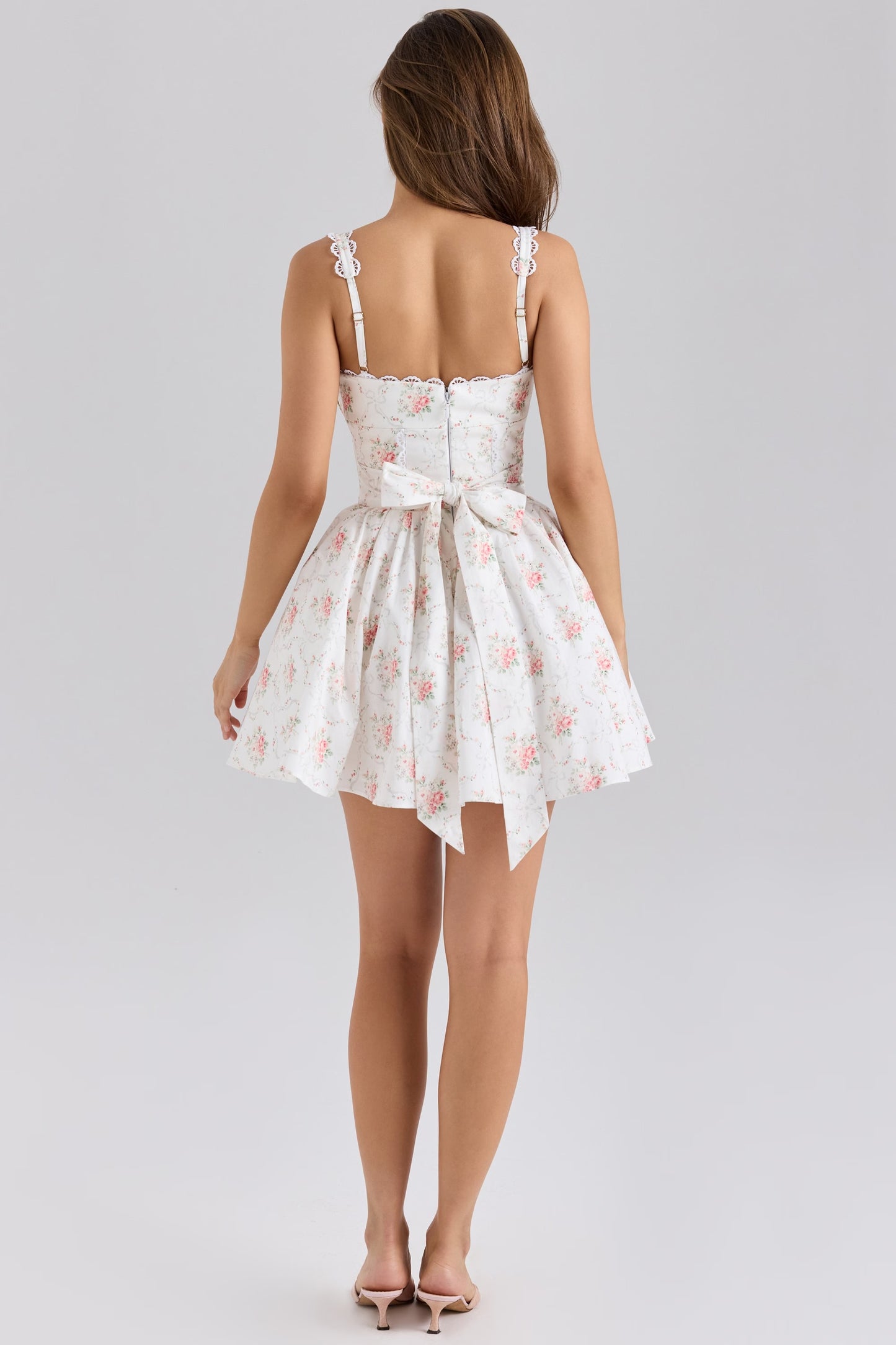 Floral Lace Pleated Dress in - by Malbusaat
