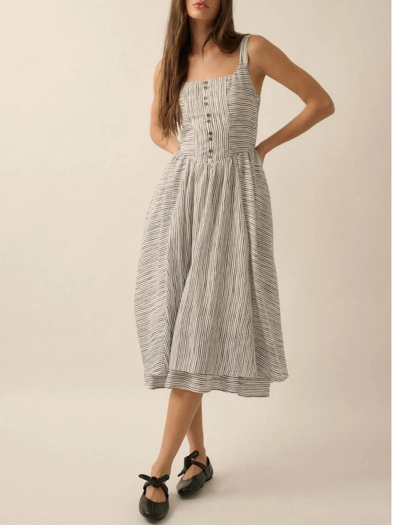 Malbusaat ladies summer striped cotton dress with buttoned front and sleeveless design