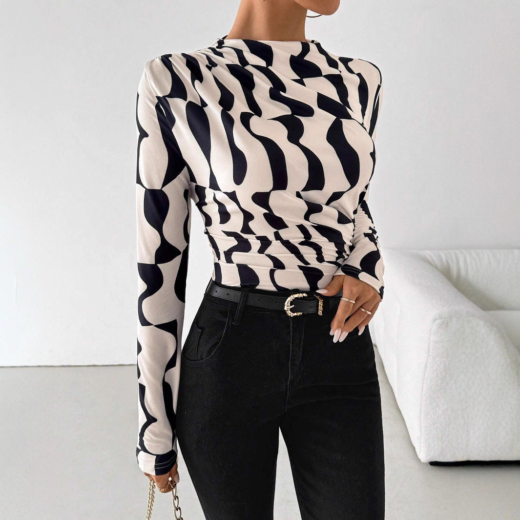 Malbusaat printed pleated slim fit top in black and white wavy design, perfect for stylish outfits