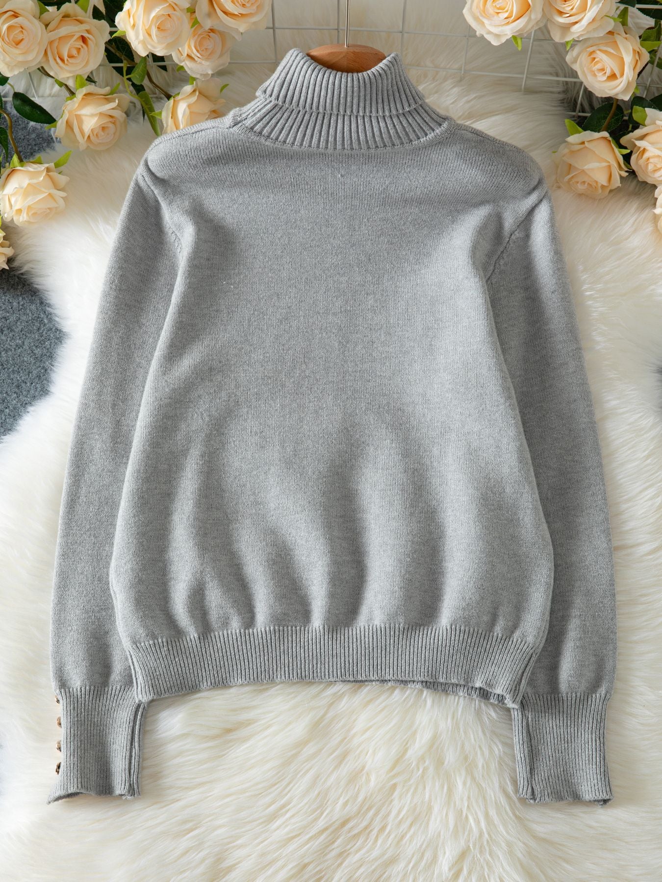 Malbusaat women's knit lapel pullover top in grey with ribbed collar and cuffs