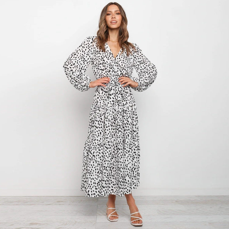 Long Sleeve Loose Pleated Dress in - by Malbusaat