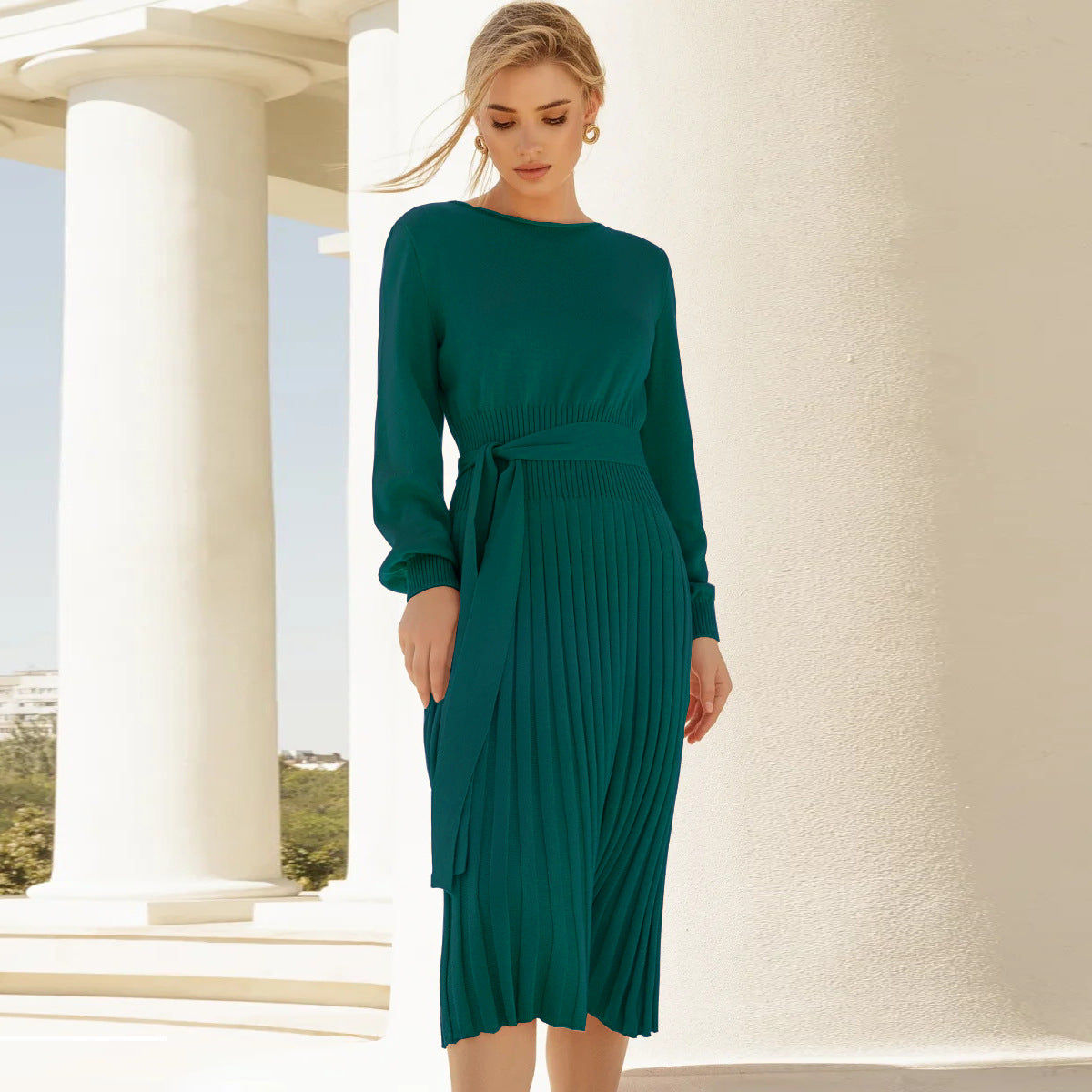 Mid-Length Slim-Fit Sweater Skirt in - by Malbusaat