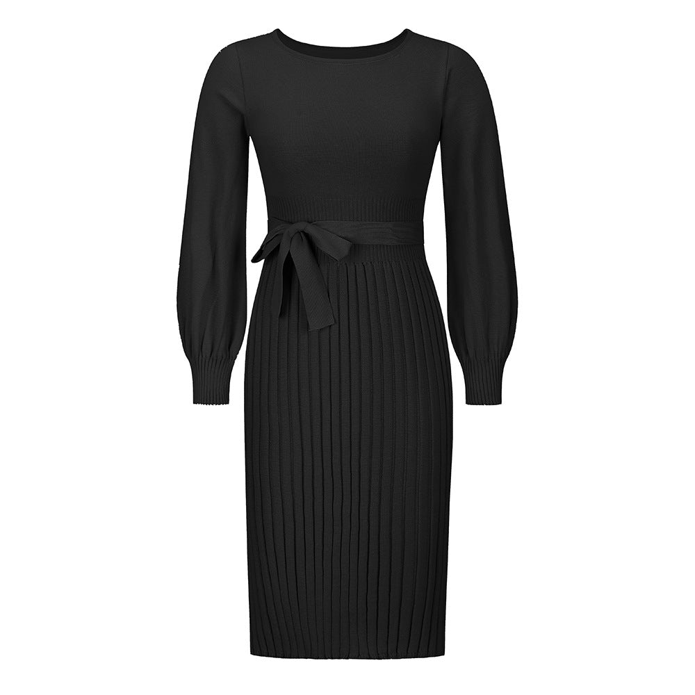 Mid-Length Slim-Fit Sweater Skirt in Black - by Malbusaat