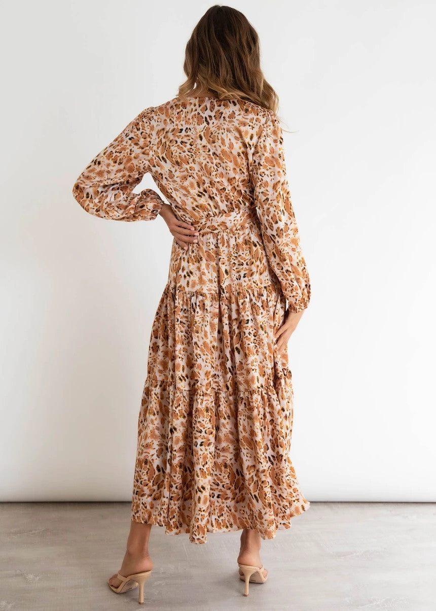 Long Sleeve Loose Pleated Dress in - by Malbusaat