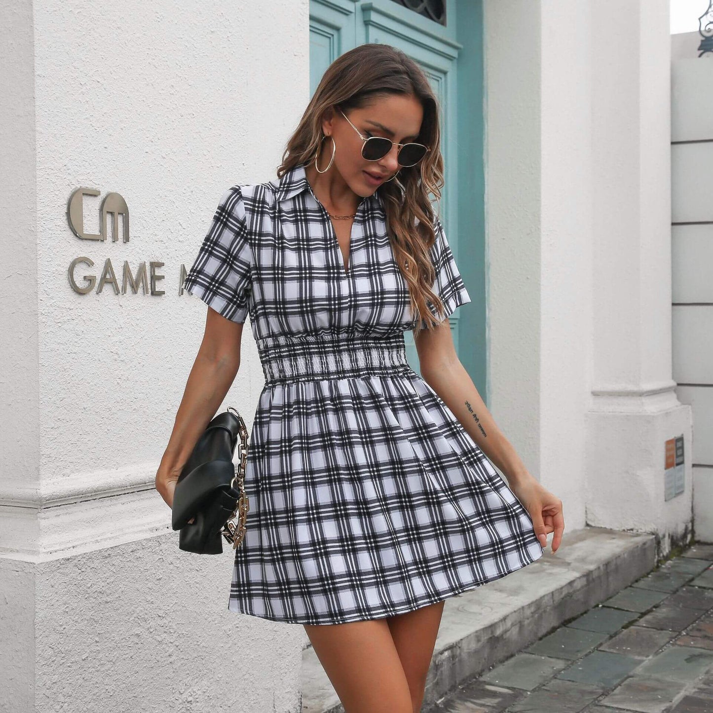Plaid Collared Short-Sleeved Skirt in - by Malbusaat