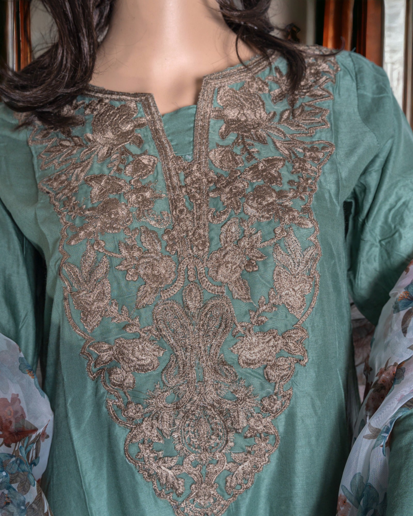 Shop EMBROIDERED LINEN DRESS WITH ORGANZA DUPATTA by Malbusaat, versatile Pakistani Dress at Malbusaat. Ready-made desi suits, Pakistani designer dresses online UK.