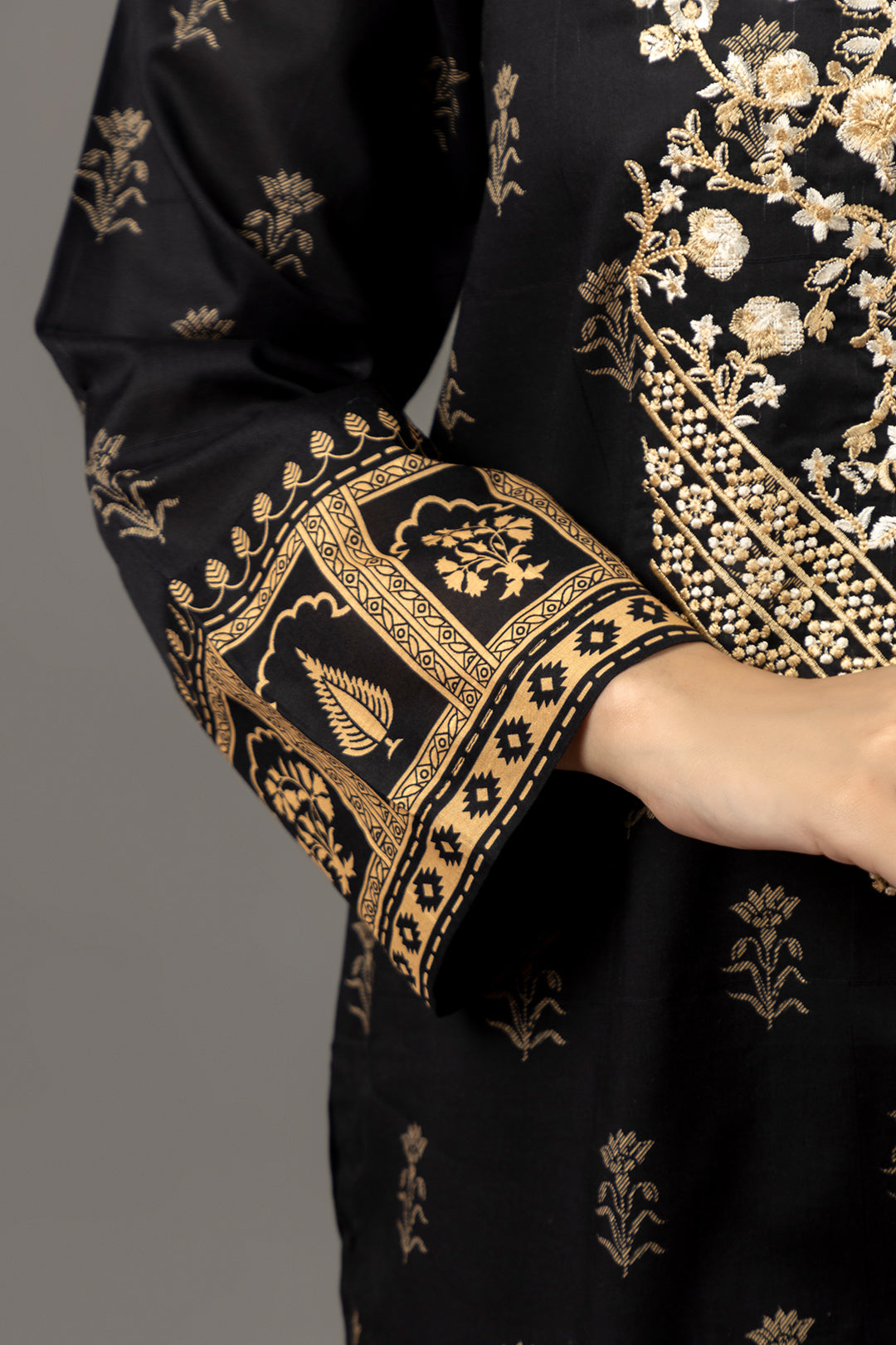 Shop Embroidered Black Kurta Dupatta Trouser Set by Malbusaat, versatile Pakistani Dress at Malbusaat. Ready-made desi suits, Pakistani designer dresses online UK.