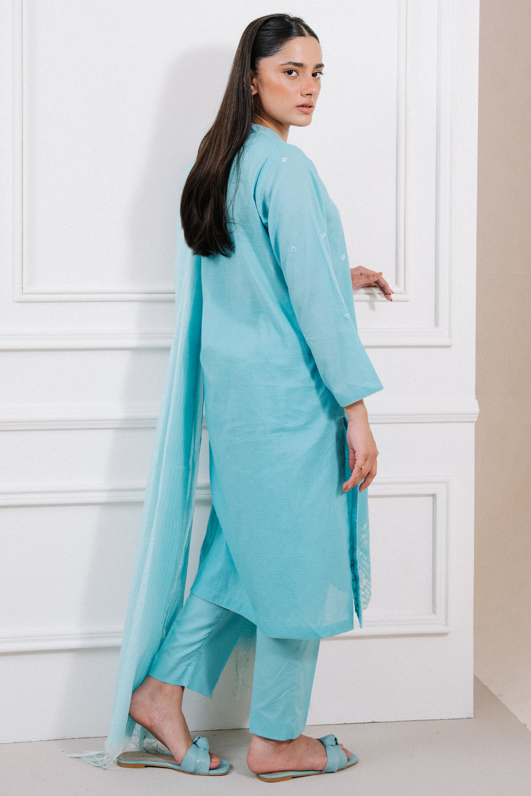 Shop Embroidered Kurta Dupatta Trouser Pret by Malbusaat, versatile Pakistani Dress at Malbusaat. Ready-made desi suits, Pakistani designer dresses online UK.