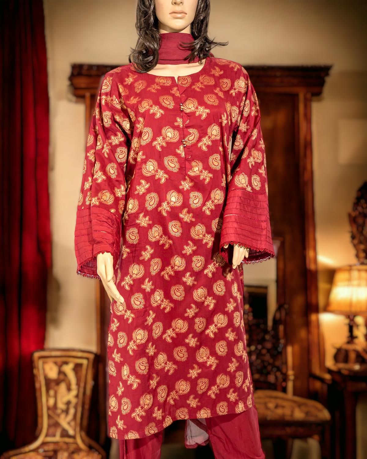 Shop Maroon Jacquard Print 3-Piece Suit by Malbusaat, versatile Pakistani Dress at Malbusaat. Ready-made desi suits, Pakistani designer dresses online UK.