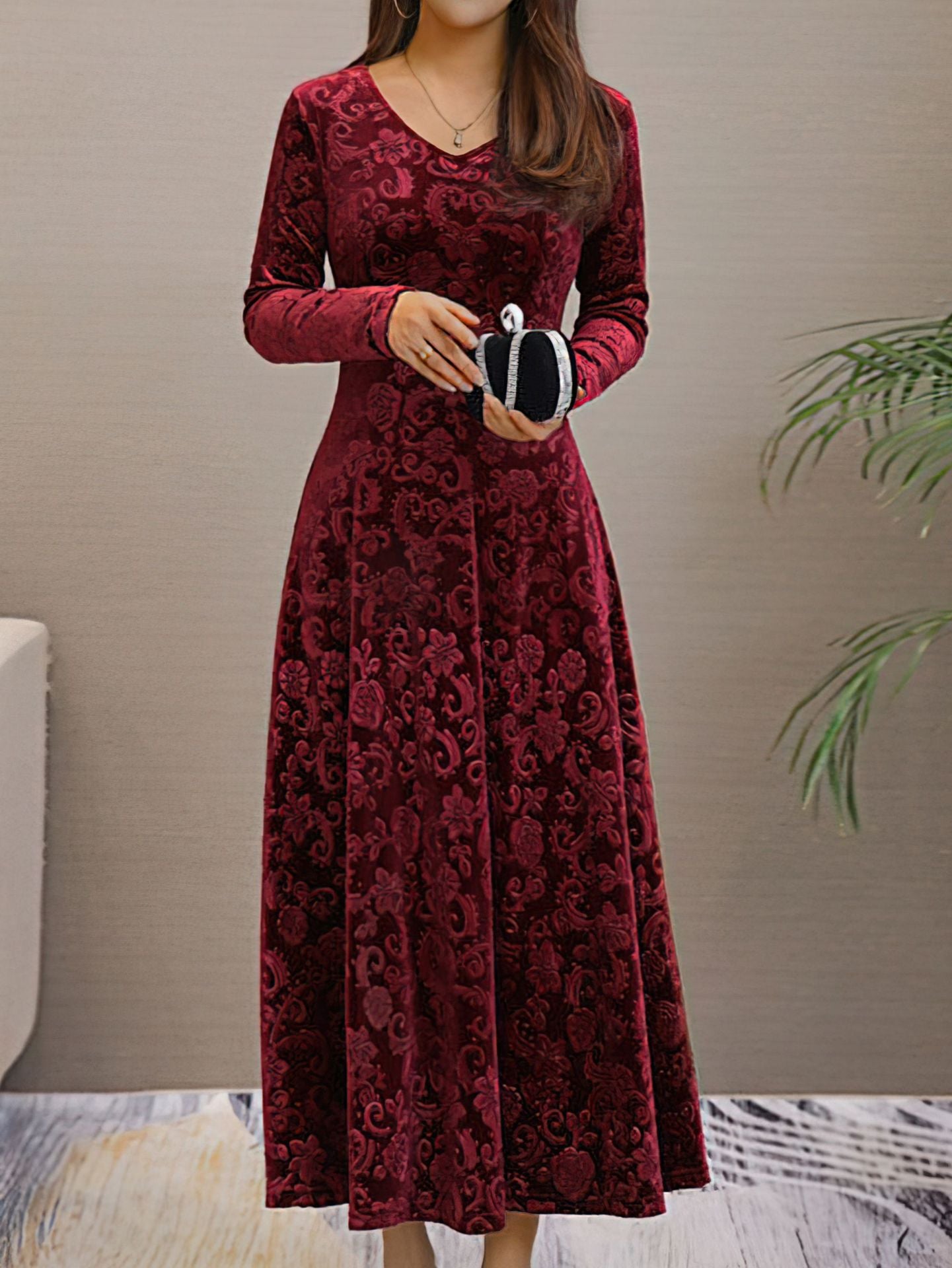 Plus Size Velvet Mid-Length Dress