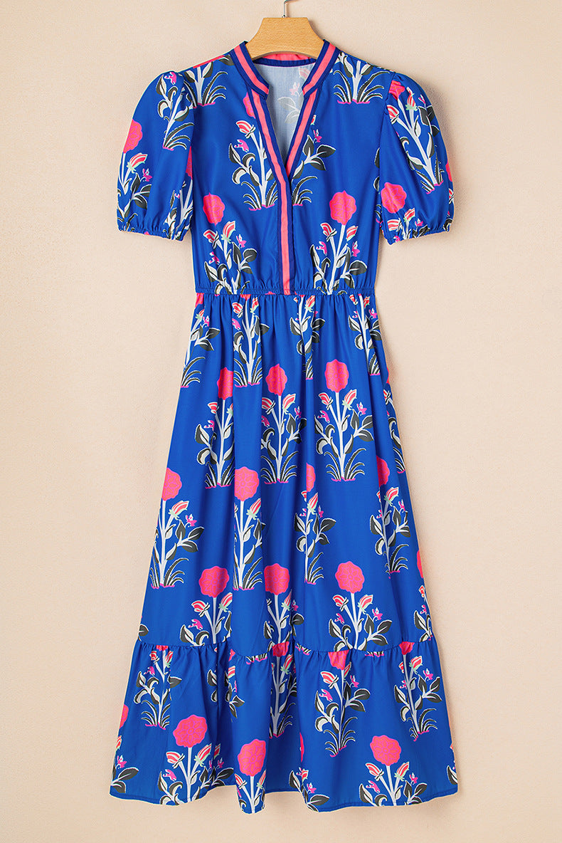 Retro Floral Dress in - by Malbusaat