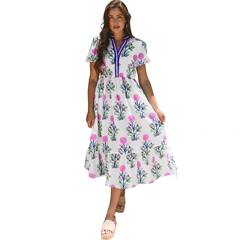 Retro Floral Dress in White - by Malbusaat