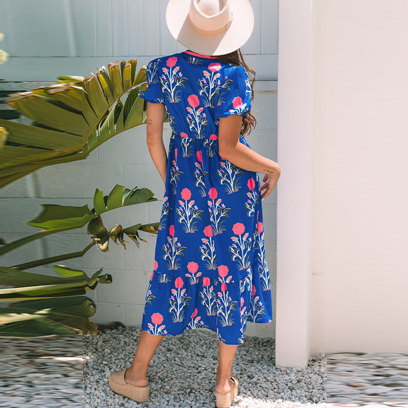 Retro Floral Dress in - by Malbusaat