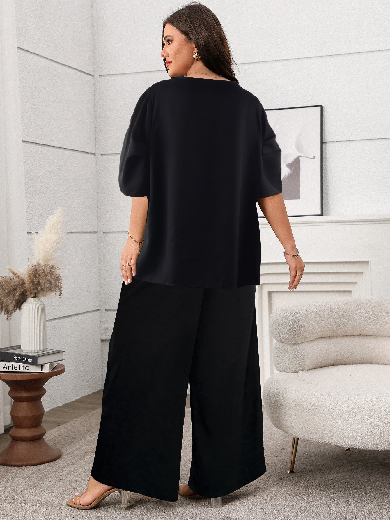 Black Crew Neck Wide Leg Pants Set in - by Malbusaat