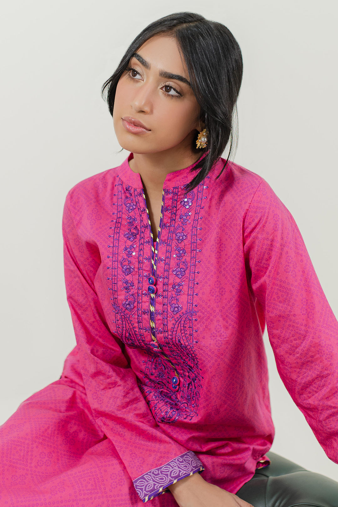 Shop Pink Kurta with Detailed Neckline by Malbusaat, versatile Pakistani Dresses at Malbusaat. Ready-made desi suits, Pakistani designer dresses online UK.