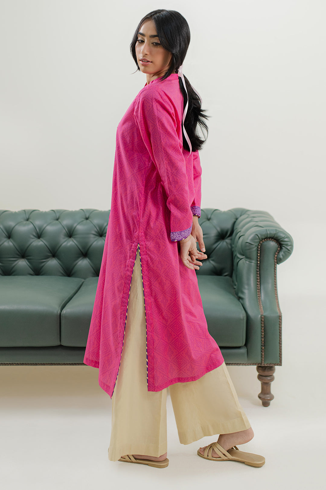 Shop Pink Kurta with Detailed Neckline by Malbusaat, versatile Pakistani Dresses at Malbusaat. Ready-made desi suits, Pakistani designer dresses online UK.