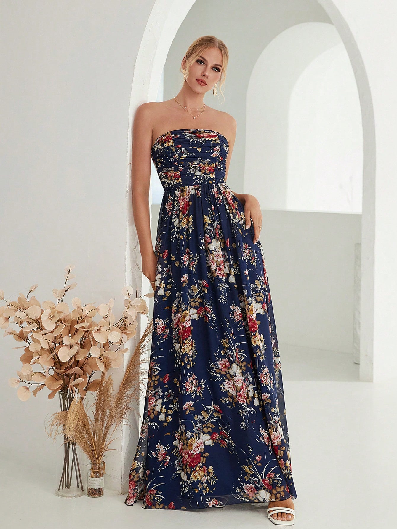 Elegant Malbusaat Chiffon Tube Top Party Dress with Floral Print and Flowy Skirt