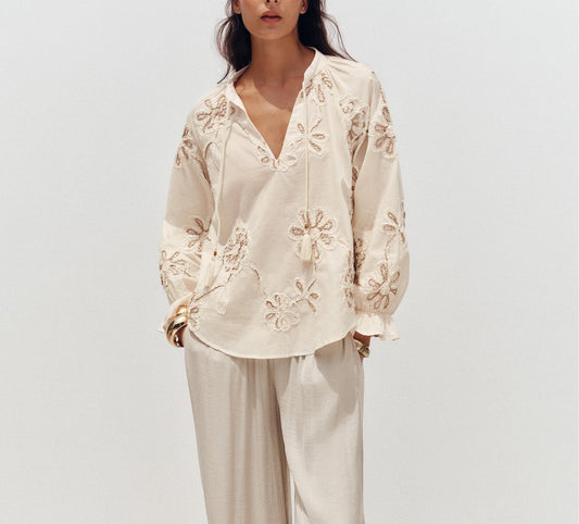 Malbusaat floral mini shirt for women in cream with embroidered flower design and long sleeves