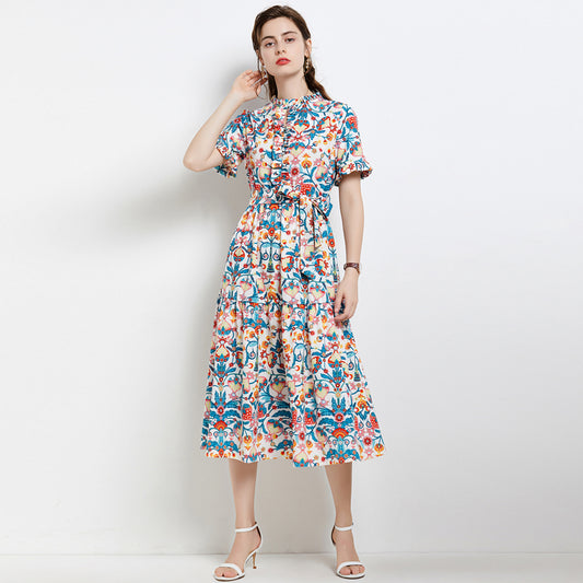Malbusaat elegant summer maxi dress with colourful floral print and short sleeves