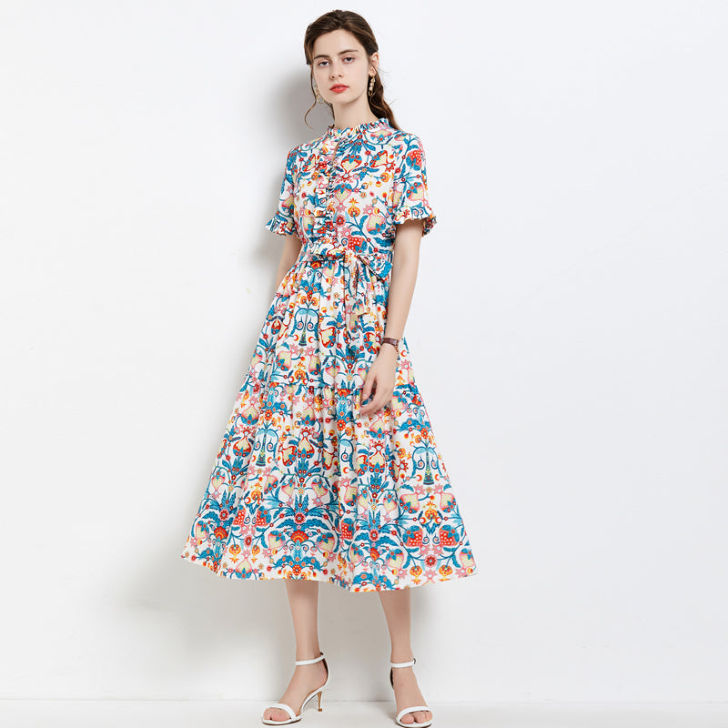 Malbusaat elegant summer maxi dress with colourful floral pattern and short sleeves