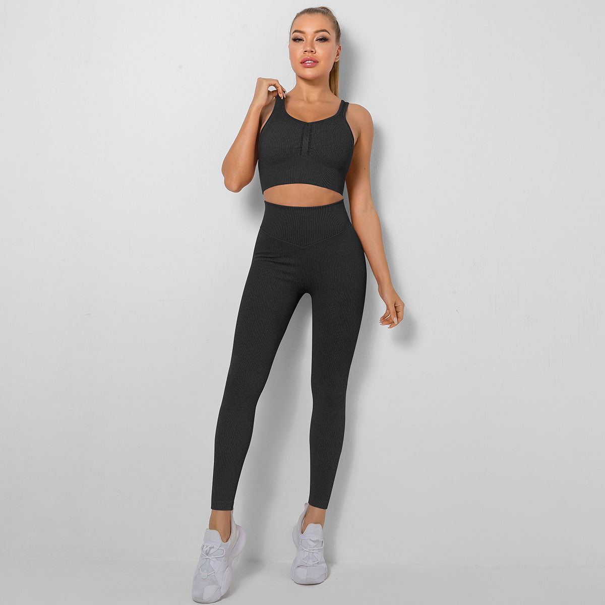 Shop Seamless Knitted Workout Exercise Outfit by Malbusaat, versatile  at Malbusaat. Ready-made desi suits, Pakistani designer dresses online UK.